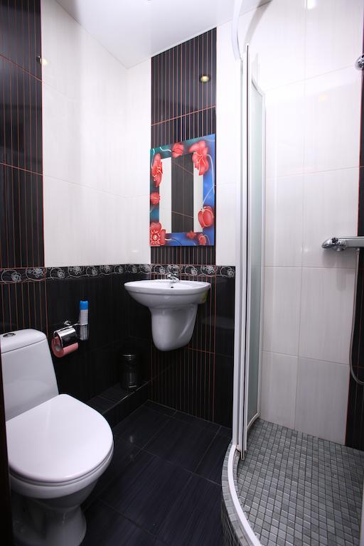Bansay Hotel Dnyipropetrovszk Szoba fotó